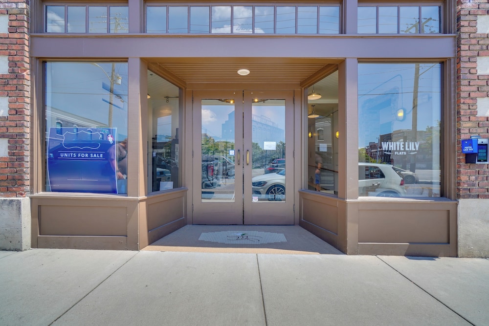 Dtwn Knoxville Studio Half-mi to Market Square!