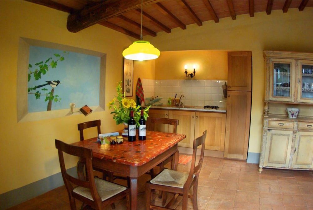 Agriturismo Fattoria Santa Vittoria