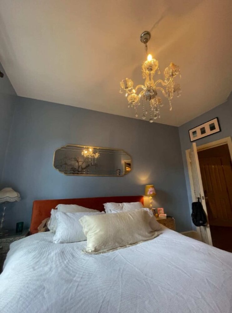 Stylish & Homely 1BD Flat, 1min to Clapton Sqaure!