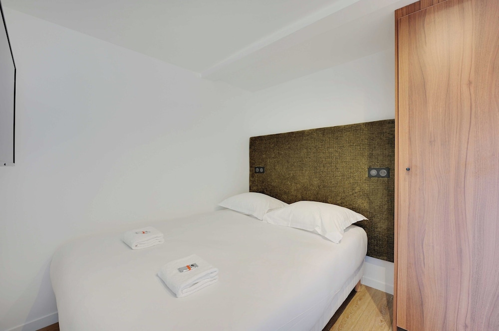 Pleasant and Bright apt - 1bd/2p - Aubervilliers view 3