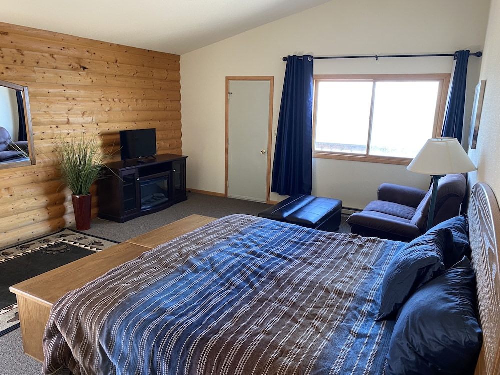 King Halibut Lodge - Property Image 28