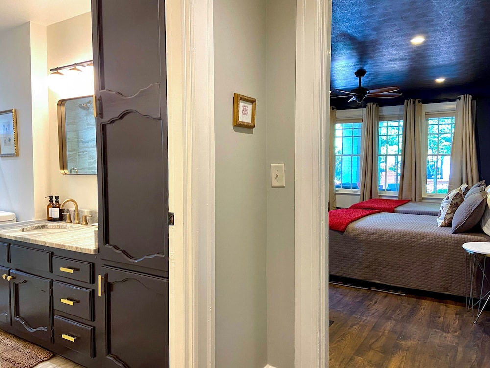 Eden Brae - Birmingham s Premier Retreat