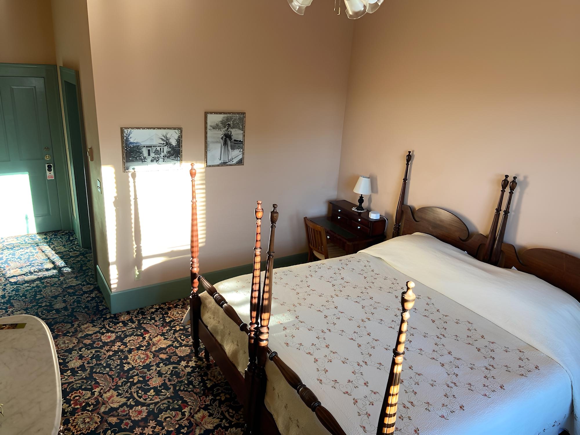Daytona Beach Vacations - The Weinhard Hotel - Property Image 12