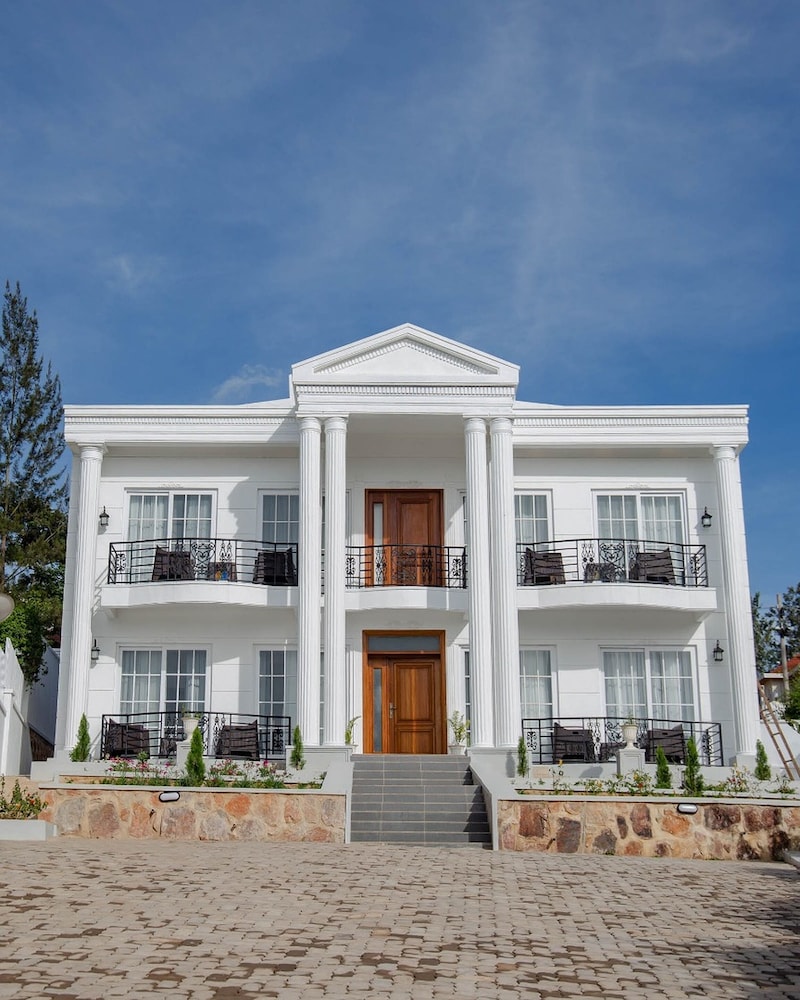 Kasi Apartments