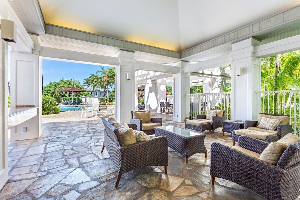 Gorgeous Hawaii Unit Sleeps 6! Access to Fitness and Tennis - Vrkcv