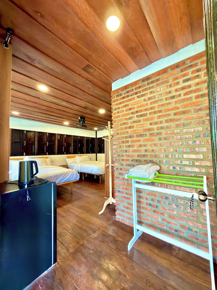 Dalasone Pool Villas