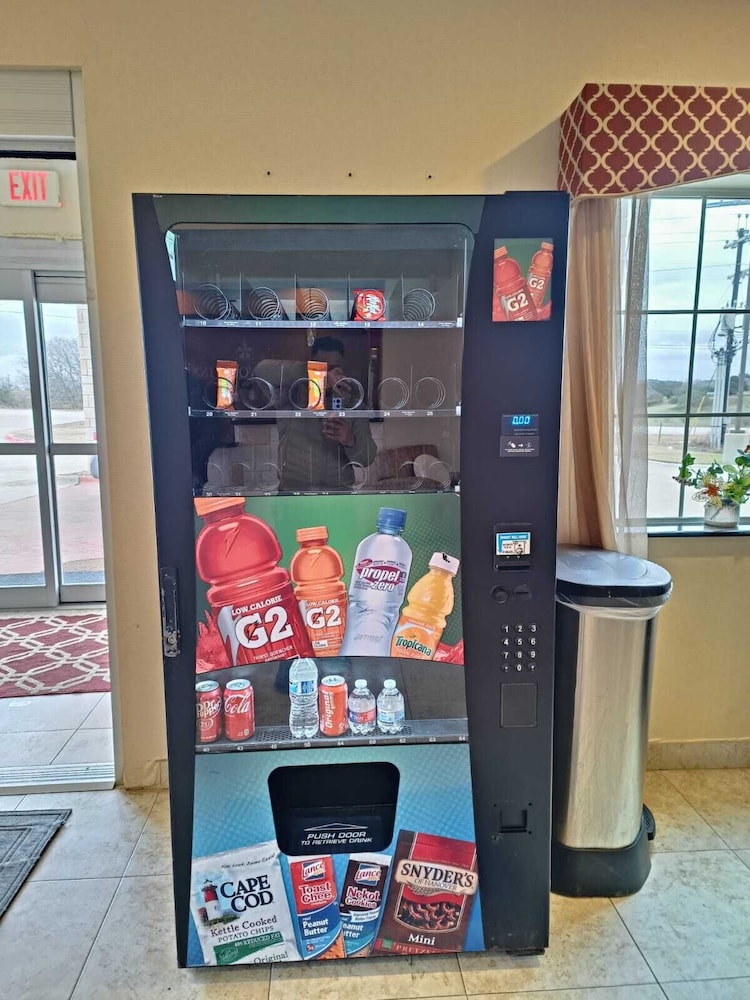 Westwood Inn Extended Stay by OYO Gonzales TX