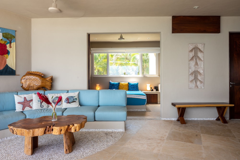 Punta Majahua Condos