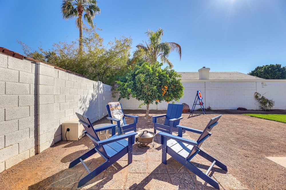 4 Mi to Superstition Springs: Haven w/ Hot Tub!