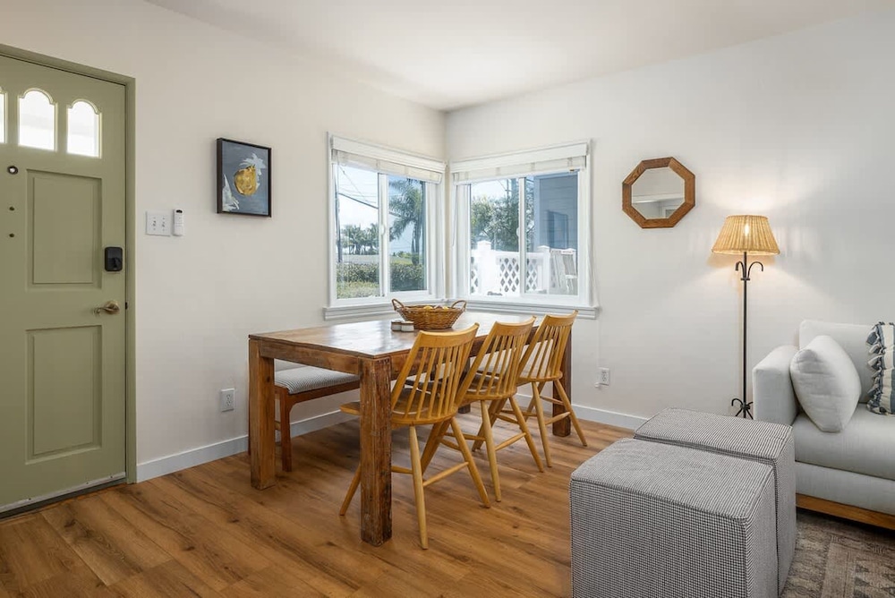 Carlsbad Cottage - Remodeled
