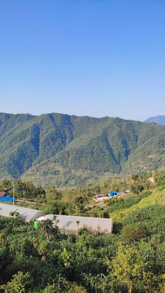 jay sambhoo pumdikot lodge