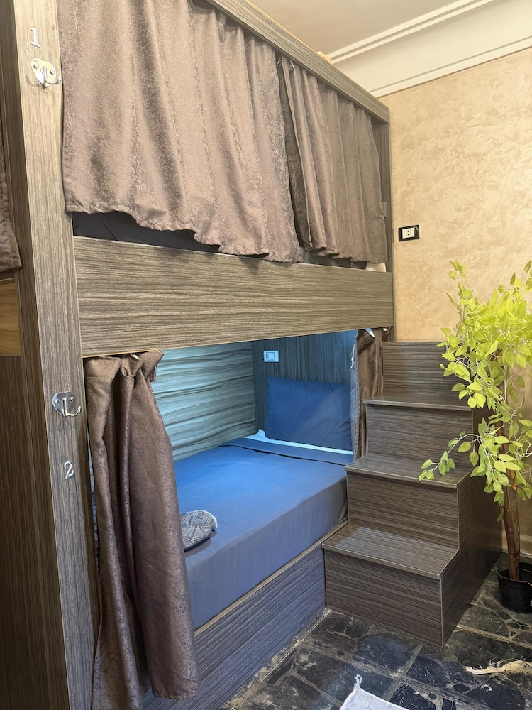 Sunset Hostel