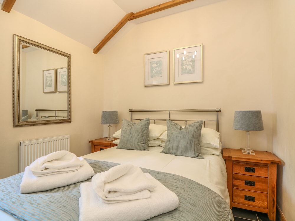 Beech Cottage view 3