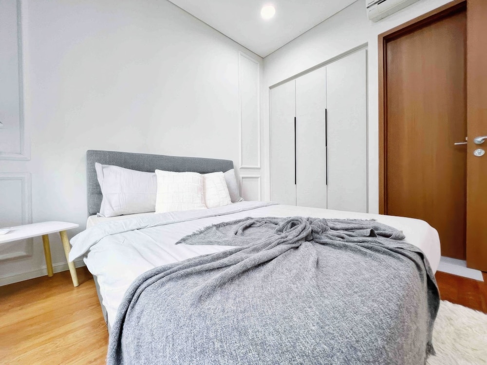 Staycation Sky Suites