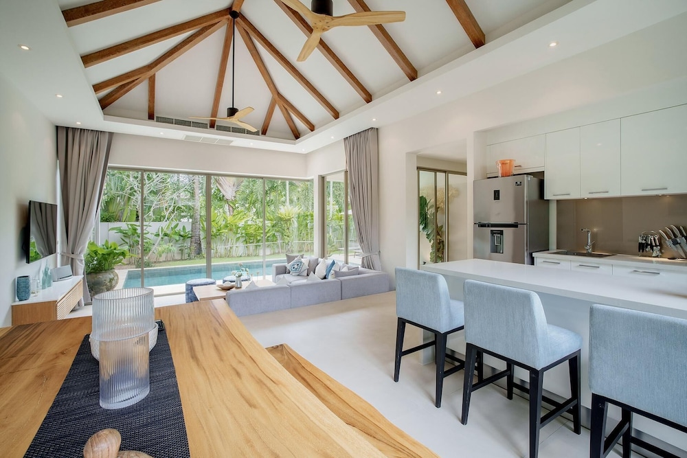 Trichada Stylish Private Pool Villa 3, Bang Tao