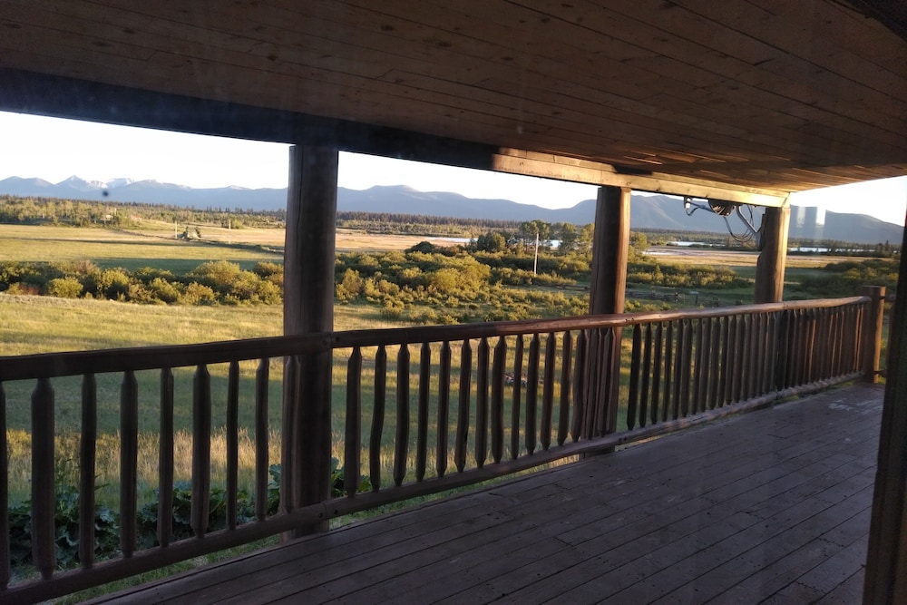 Meadow Lake Guest Ranch