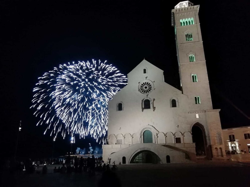 Sax Palazzo Sarro view 2
