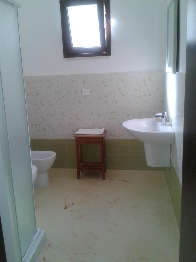 Photo 47