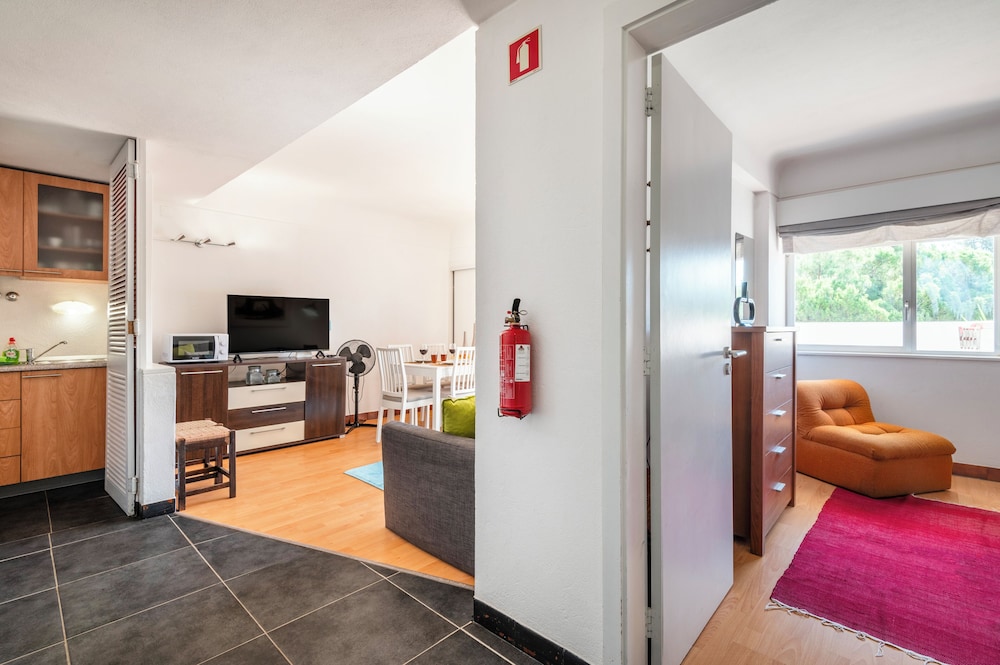 1BR Apartment with Pool at Lago Azul