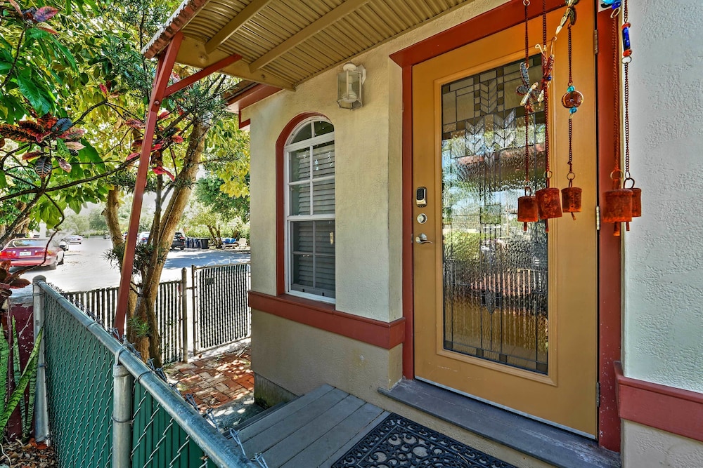 Miami Beach HomeStay