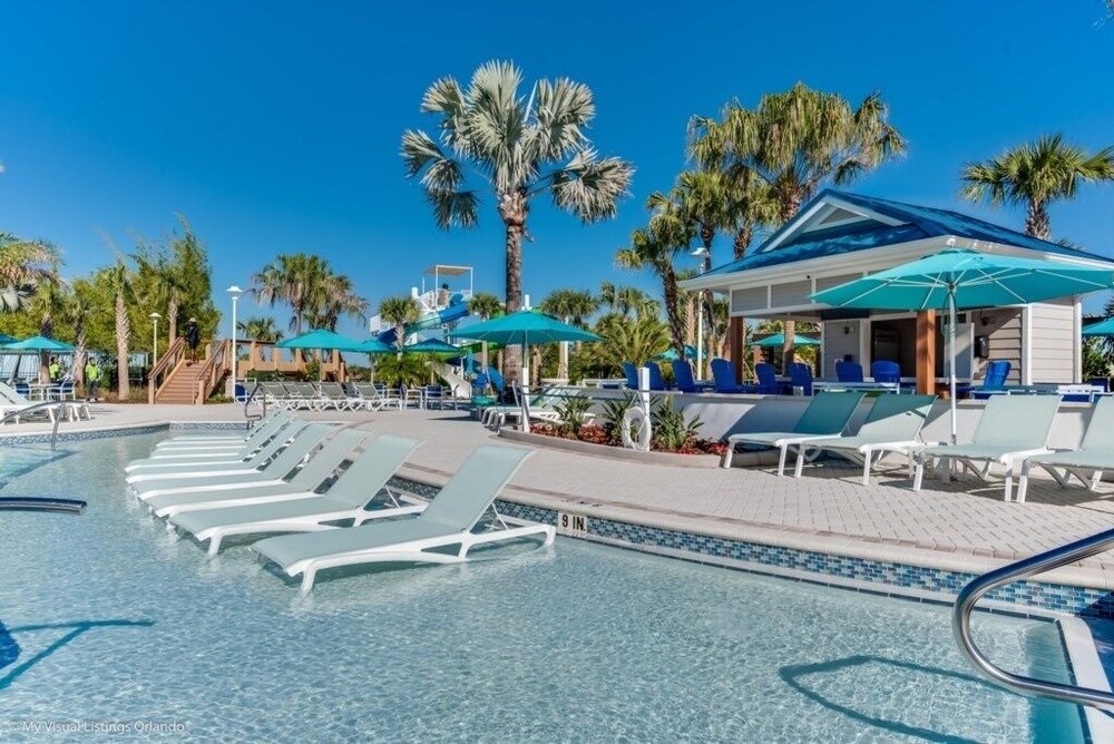 Fabulous 5bd Family Townhome With Splash Pool-726g 5 Bedroom Townhouse