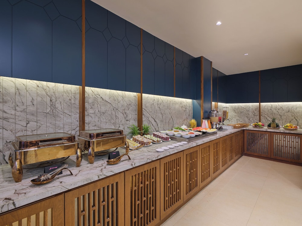 Regenta Place Ahmedabad
