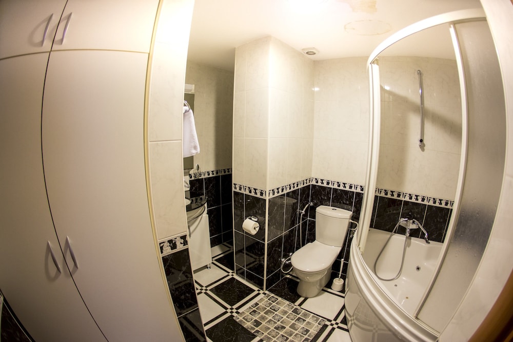 SMS Apartments
