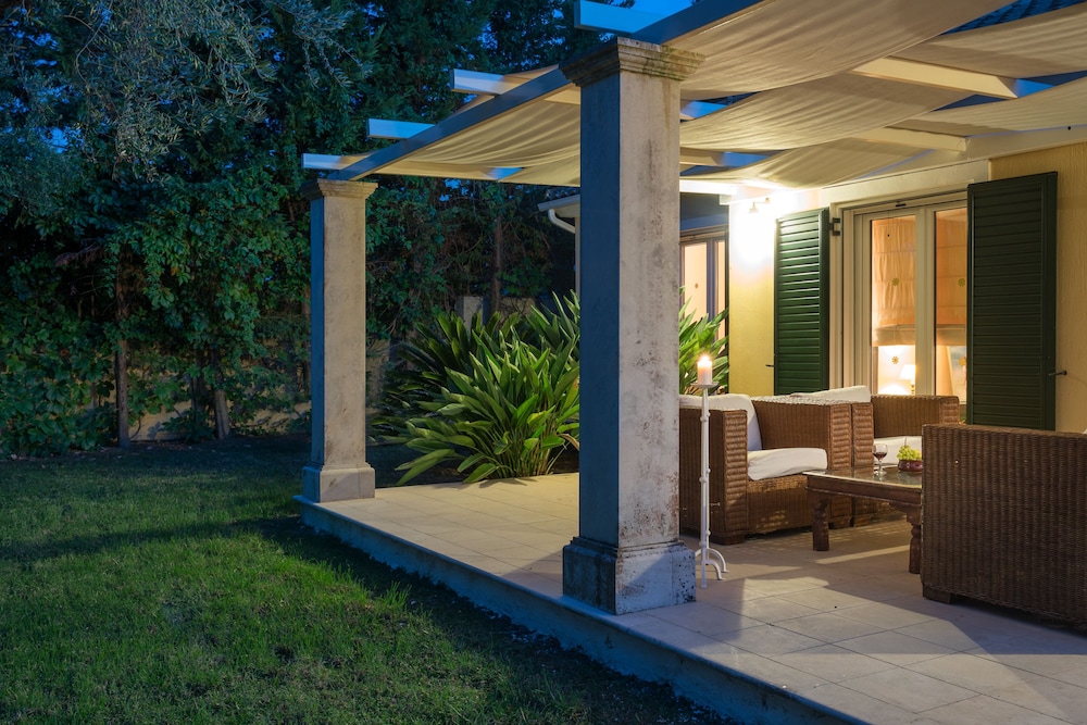 Nina Residence, photo 13