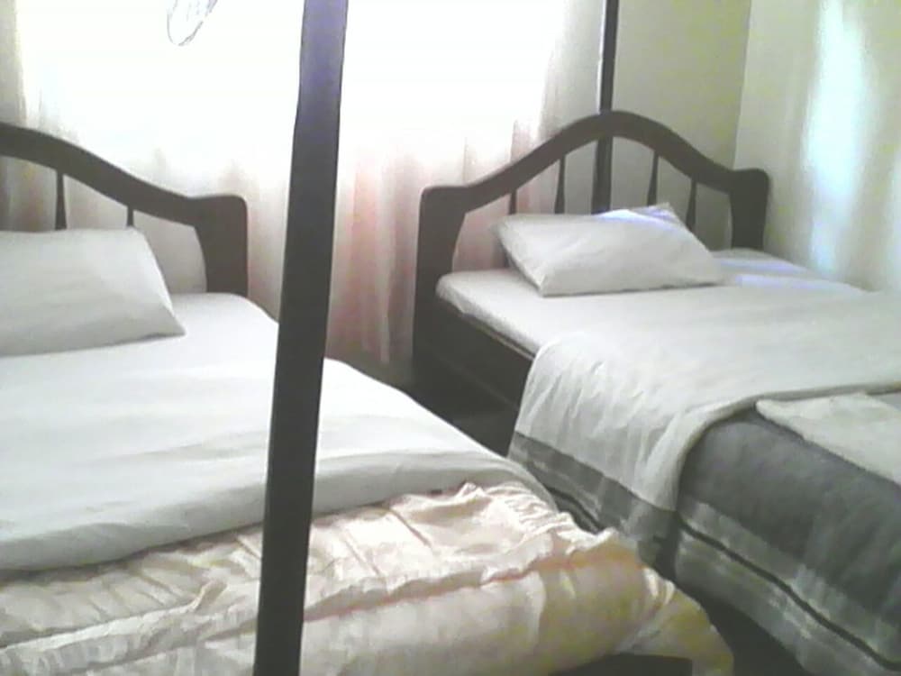 Manhattan Guesthouse