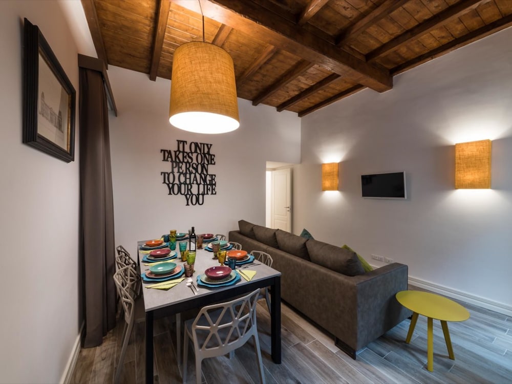 Panisperna Apartment 2