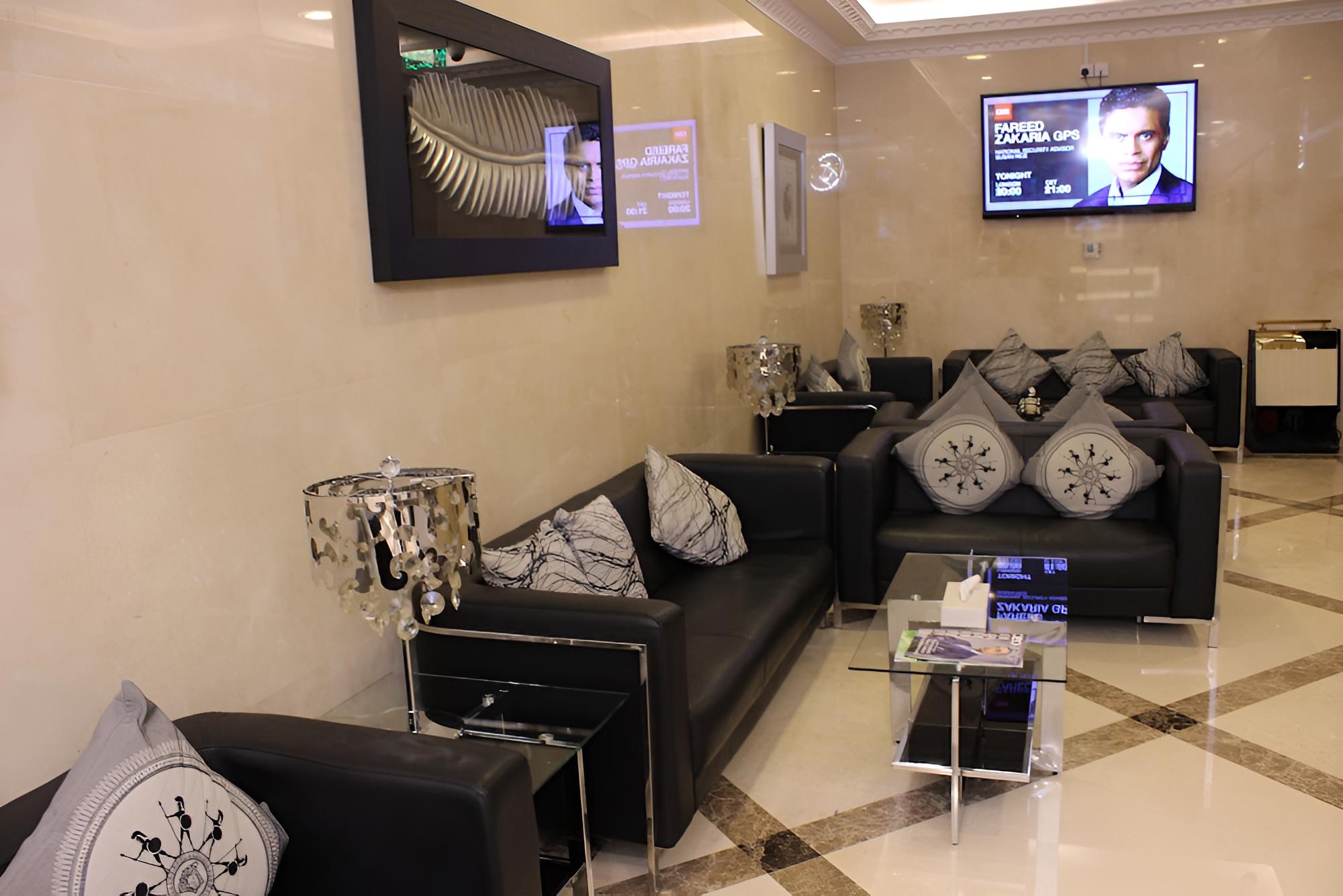 Montreal Naif Hotel
