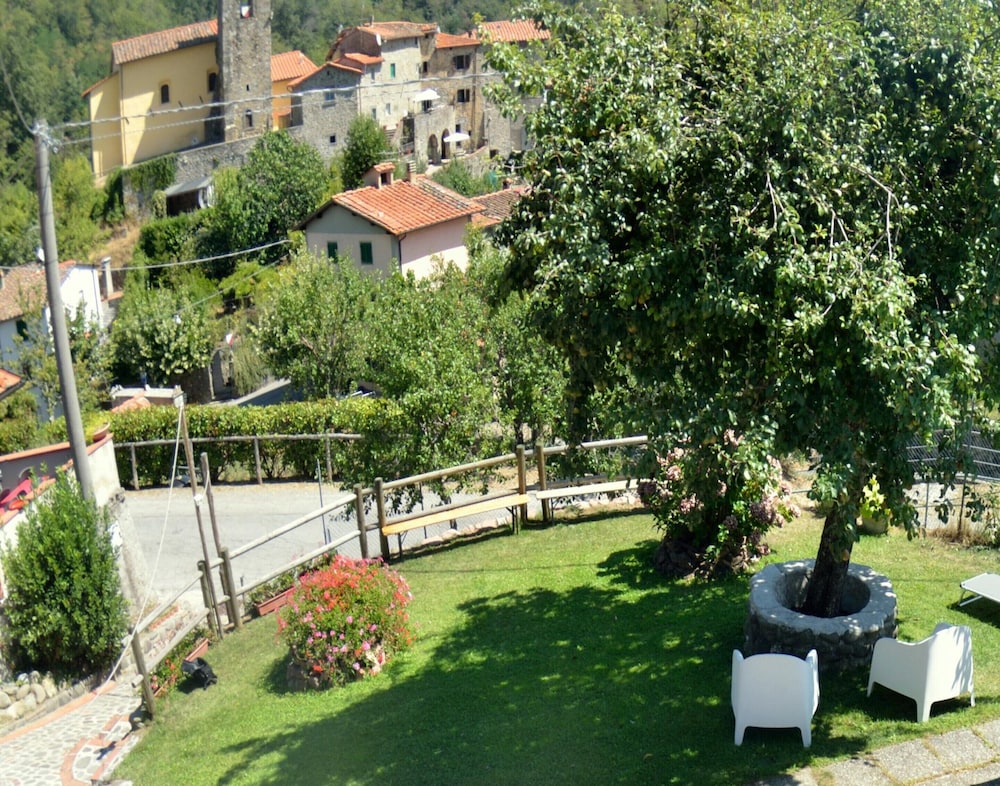 Cottage in San Marcello With Pool and Charm