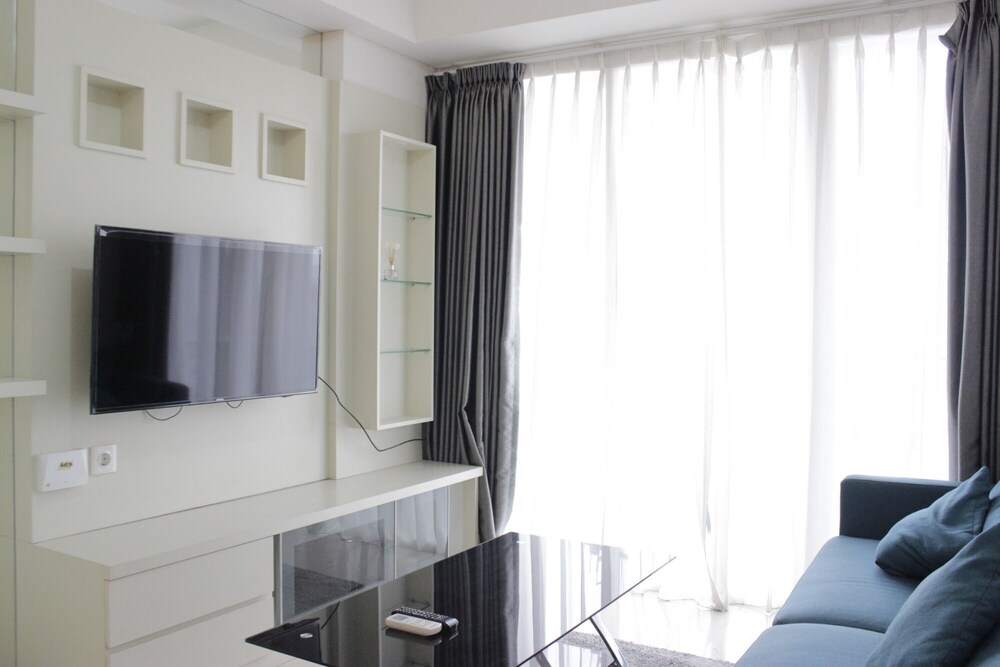 Elegant 1Br Apartment Landmark Residence Bandung Near 23 Paskal Shopping Center