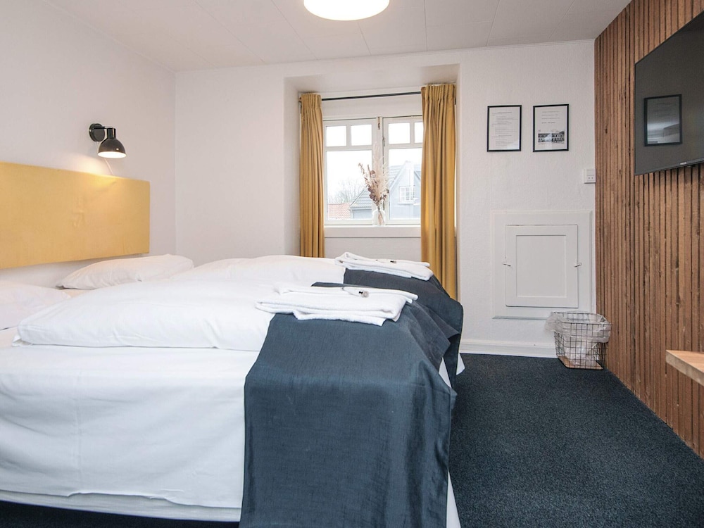 2 Person Holiday Park Home in Give