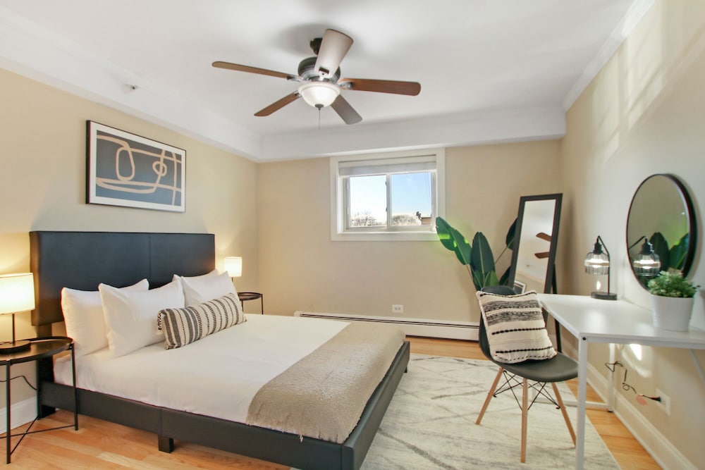 Sunny 1BR Apt in Suburb - Salem 3C rep