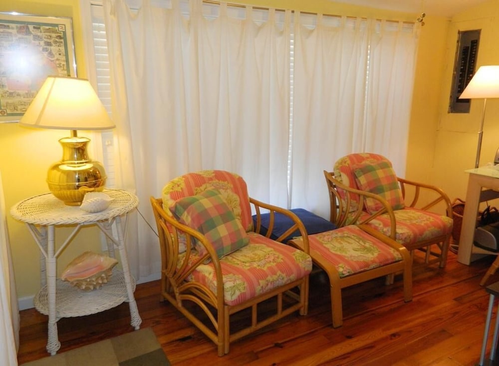 Brooklyn Avenue 33