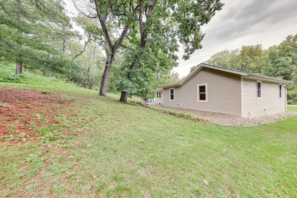 Family-friendly Twin Lakes Home Near Lake Mary! view 4