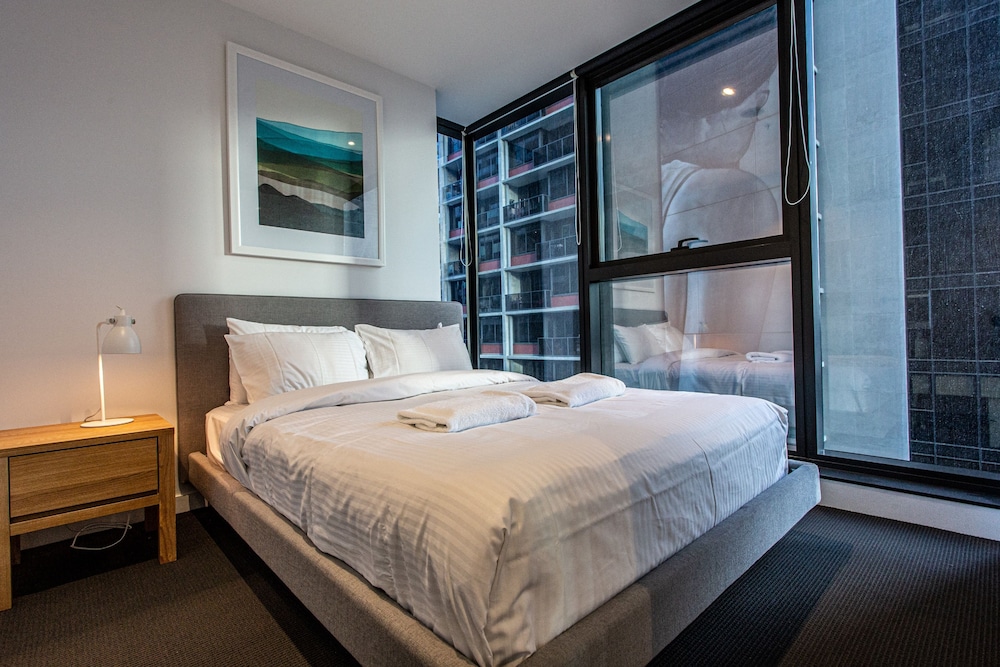 ReadySet Apartments at Upper West Side