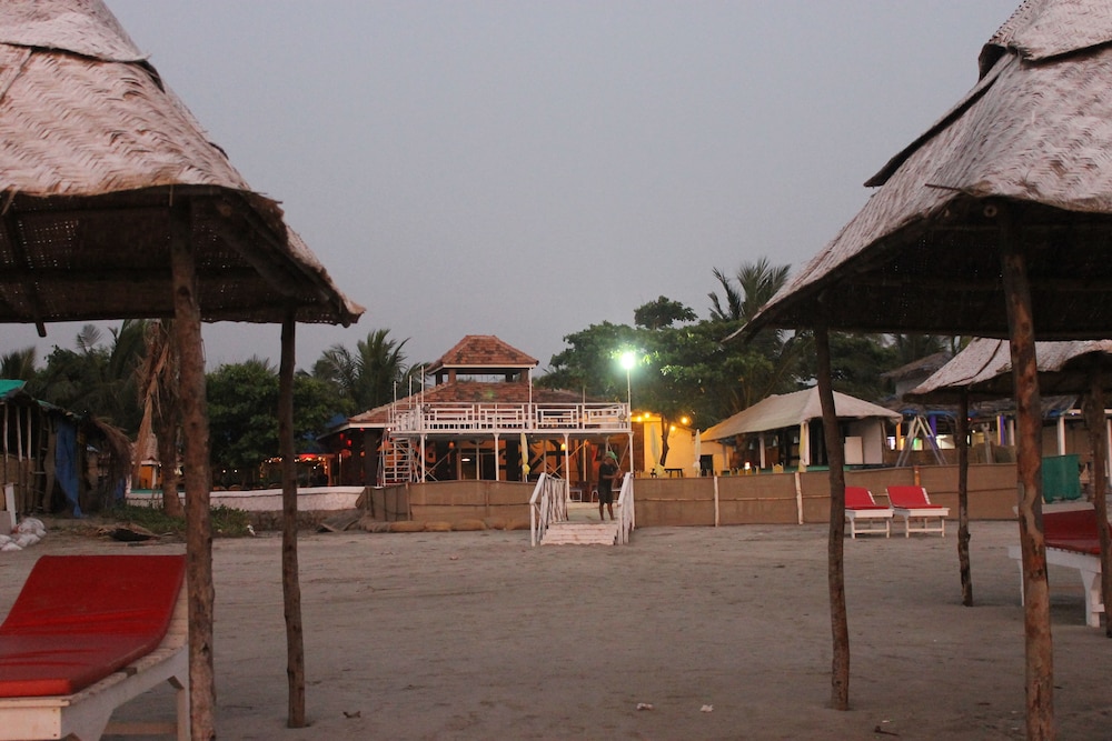 Rock Water Resort