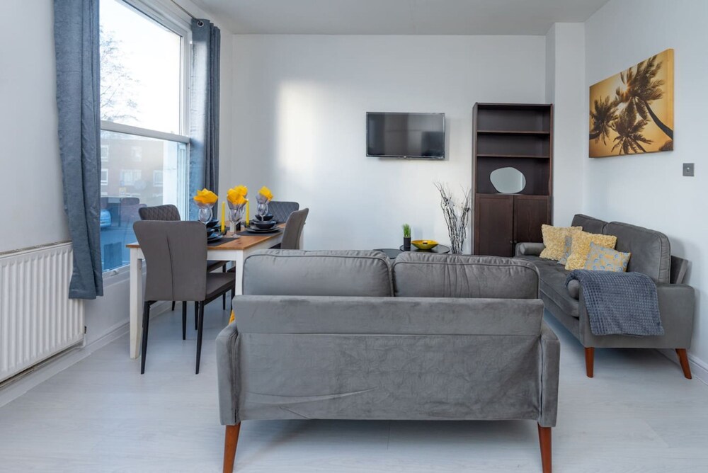 Comfy Flat Near Portobello Road