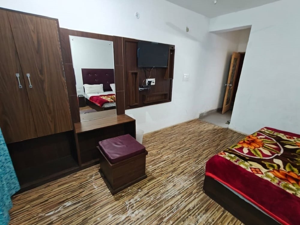 Rama Krishna Guest House-Patnitop