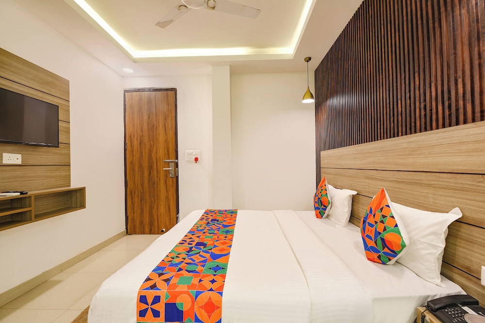FabHotel Ganeshwaram 141