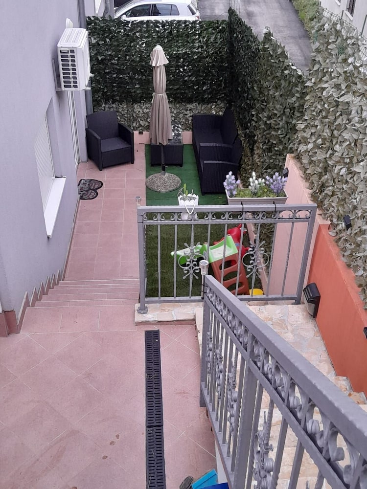 Apartment Robert view 3