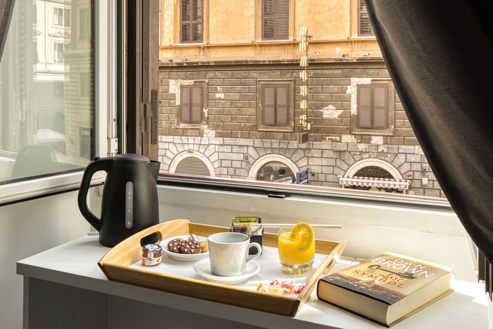 Rhome GuestHouse