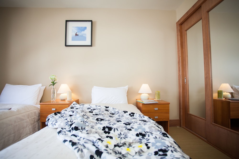 Niseko Alpine Apartments