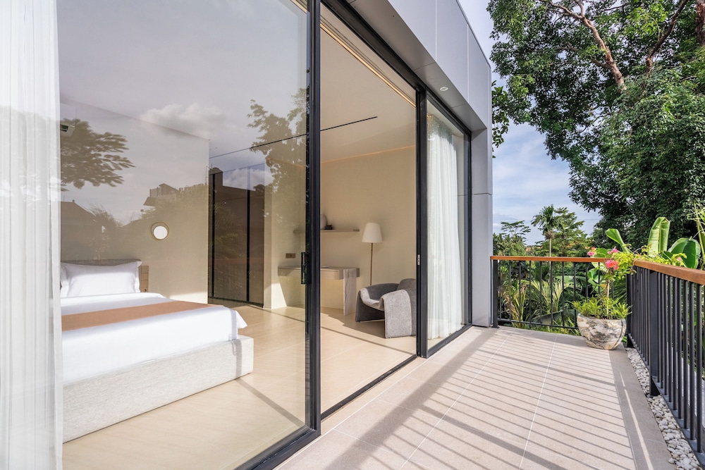 Hidden City Ubud - Modern Villas & Townhouses with Private Pools, Nature Views and Wellness Access