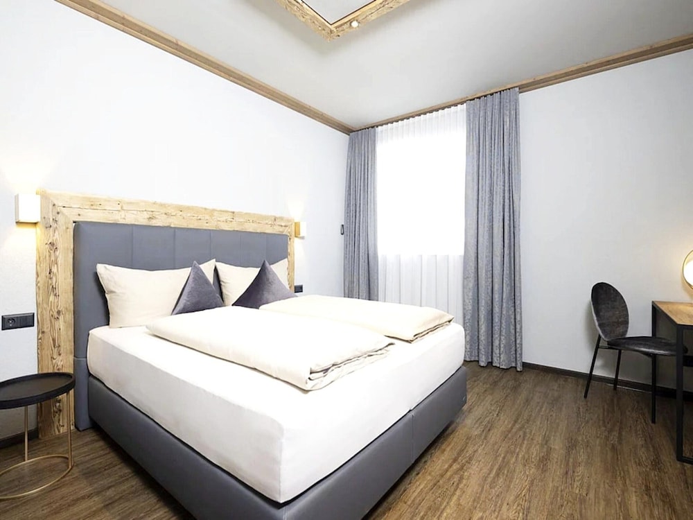 Holiday Home for 3 People in Brixlegg