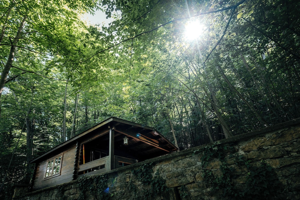 Cabane de la Saône by Lyon Country House