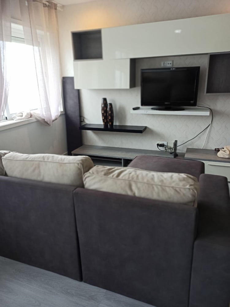 Miramar on Beach View Villa