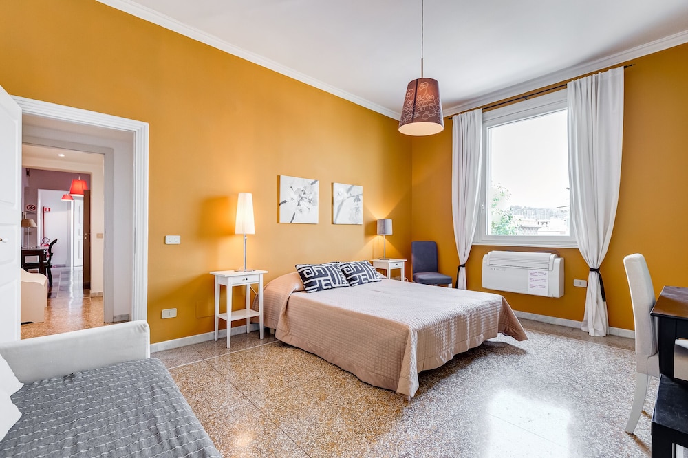 Giulio Cesare Vatican Apartment